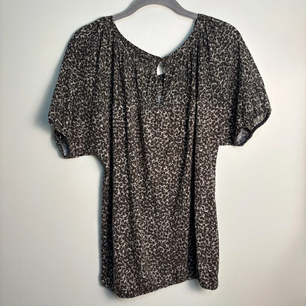 LOFT Leopard Print Blouse Small Puff Sleeve Rayon Blend Animal Print Peasant Top